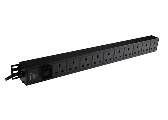 Universal Sockets Basic PDU Power Distribution Unit Rack Mount Power Strip